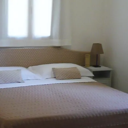 Molo Di Levante - Rent Марина-ди-Рагуза